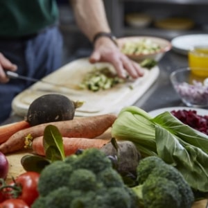 De la préparation du repas et du portage de repas à domicile